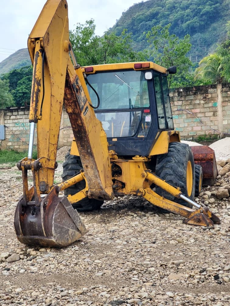 Loader material